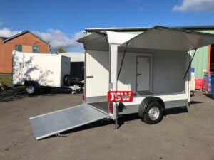 Debon C300 Box Trailer with Side Opening Hatch