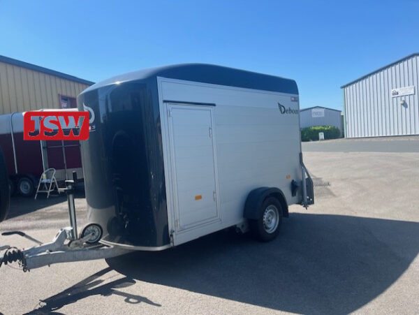 Debon C300 Box Van trailer USED