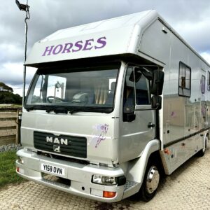 JSW Hambleton Two 7.5ton Horsebox USED